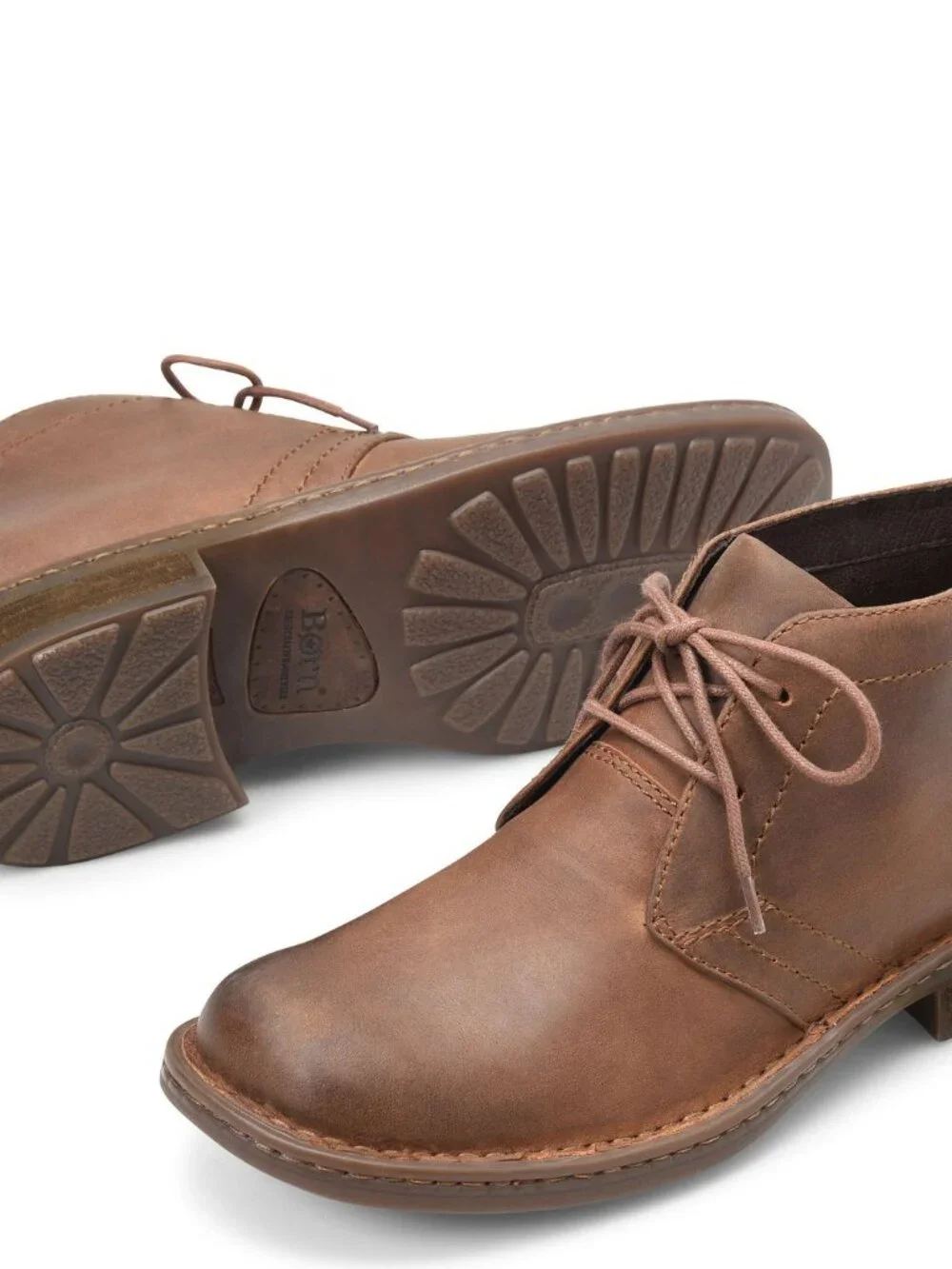 Born Harrison men's brown leather outdoor dark academia chukka boots size 10